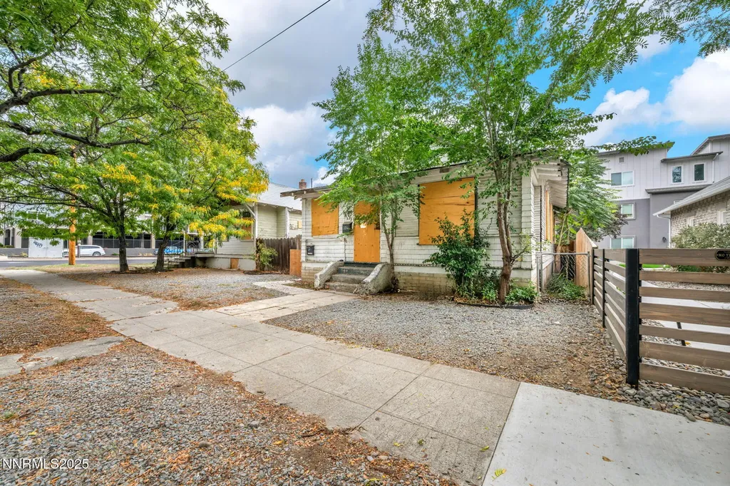 336 7th Reno NV 89512