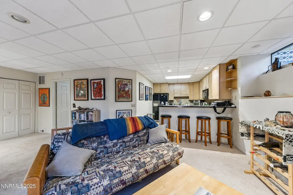 349 Maryanne Stateline NV 89449