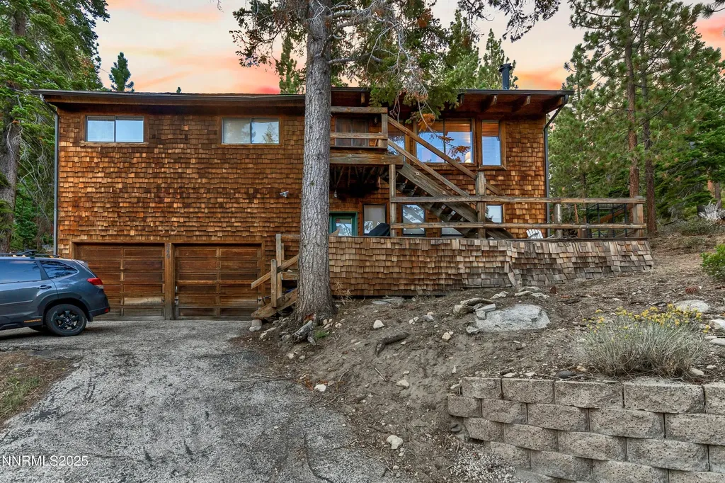 349 Maryanne Stateline NV 89449