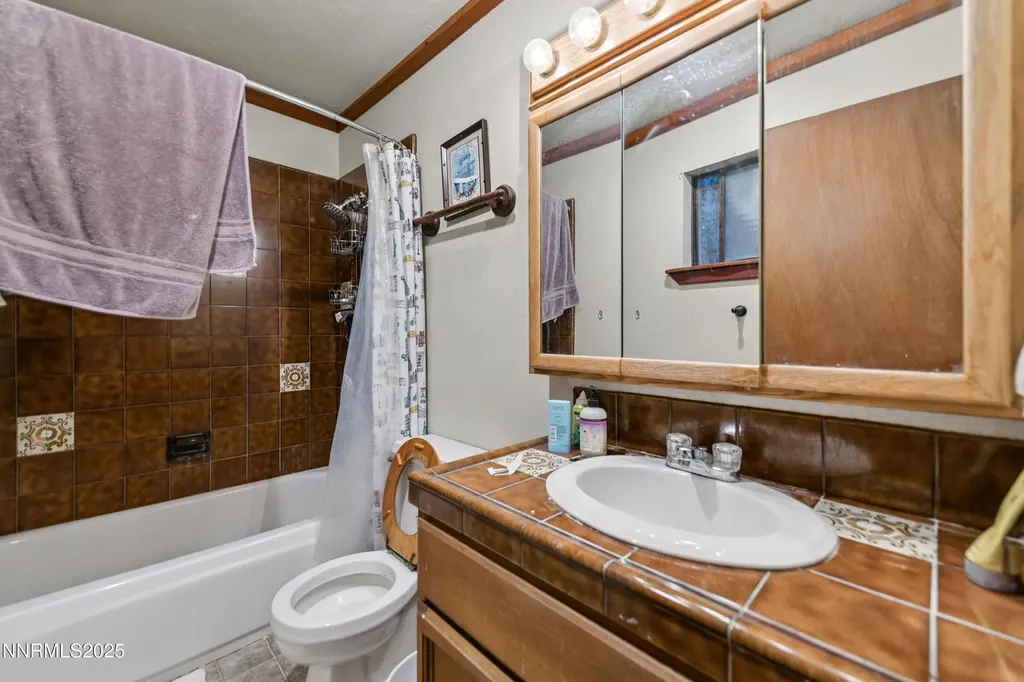 349 Maryanne Stateline NV 89449