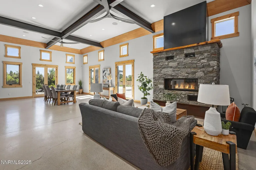 2960 Oasis Springs Minden NV 89423