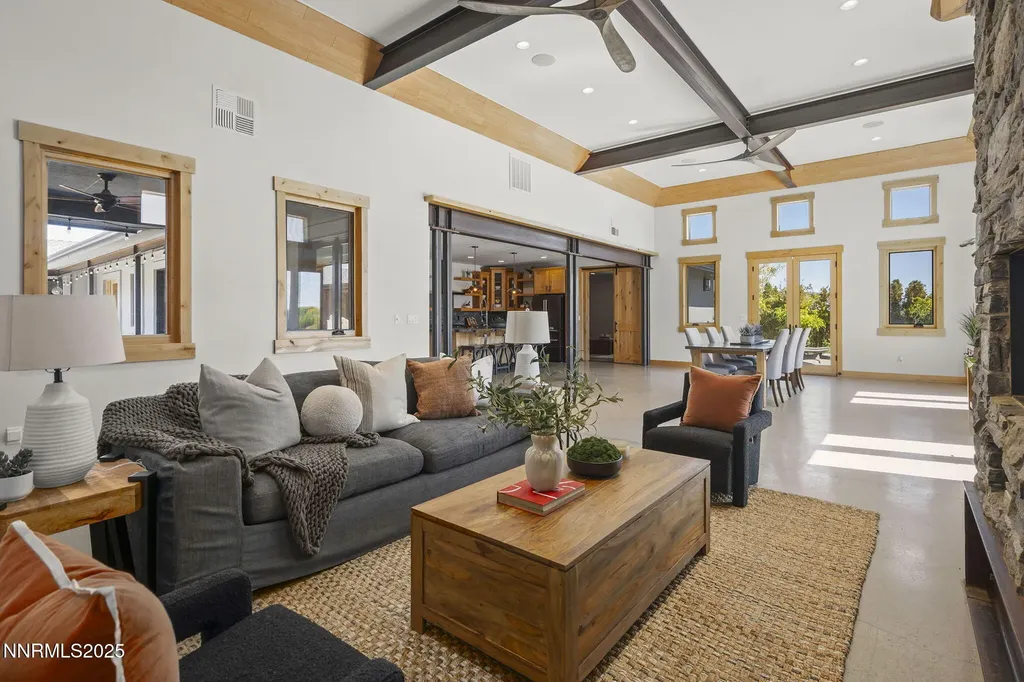 2960 Oasis Springs Minden NV 89423