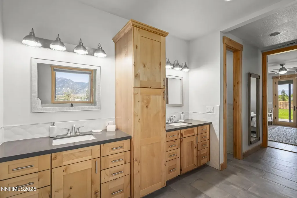 2960 Oasis Springs Minden NV 89423