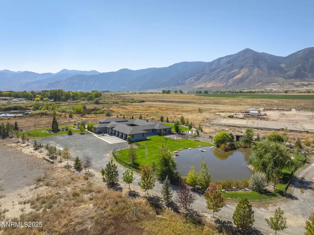 2960 Oasis Springs Minden NV 89423