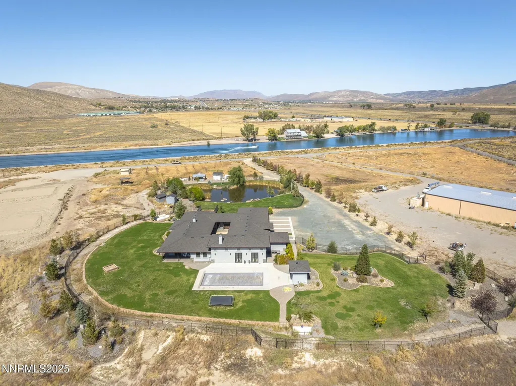 2960 Oasis Springs Minden NV 89423