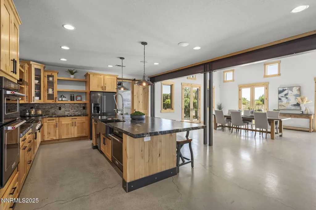 2960 Oasis Springs Minden NV 89423