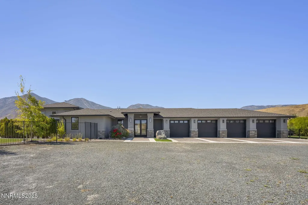 2960 Oasis Springs Minden NV 89423