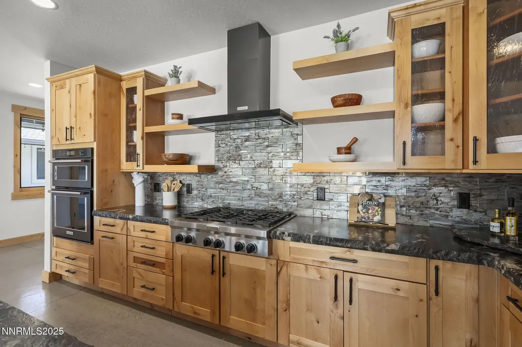 2960 Oasis Springs Minden NV 89423