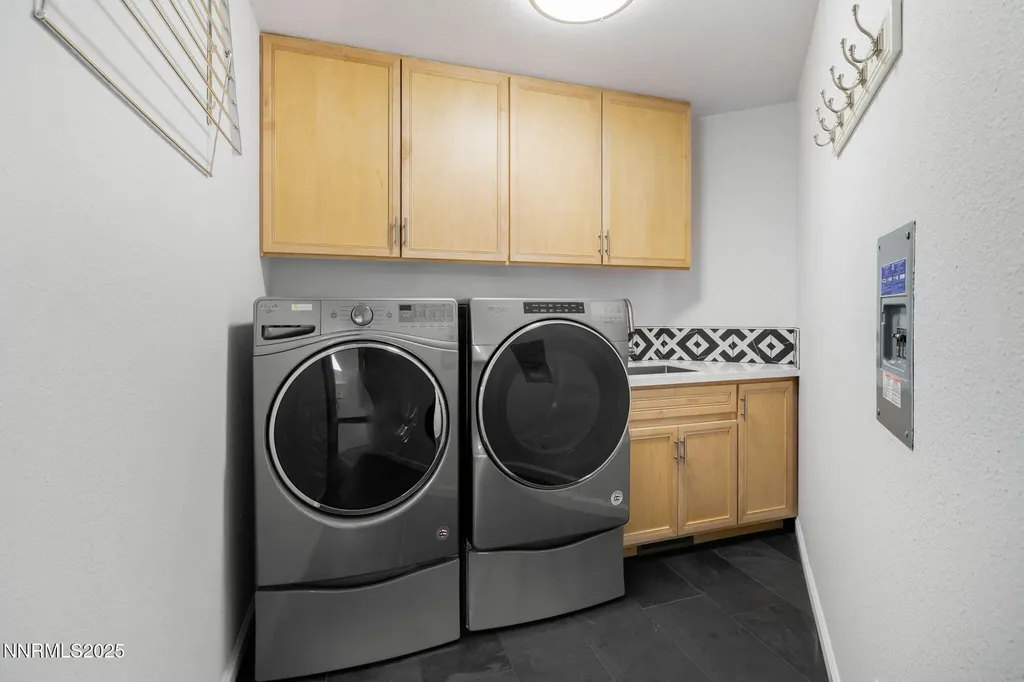 2535 Lake Ridge Shores Reno NV 89519