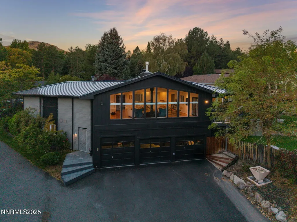 2535 Lake Ridge Shores Reno NV 89519