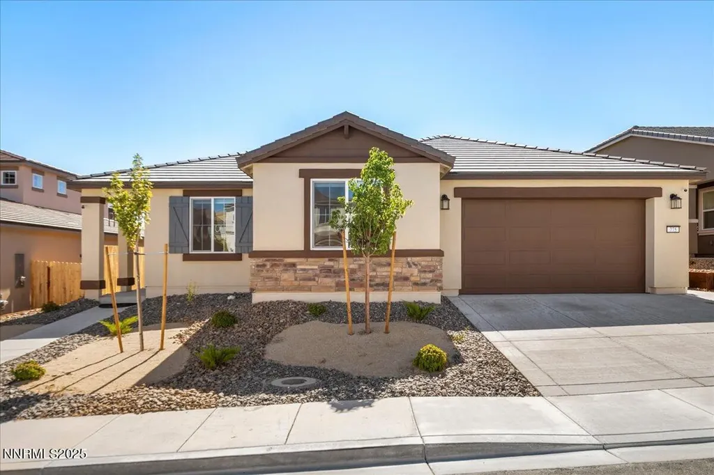 775 Bale Mountain Sparks NV 89436
