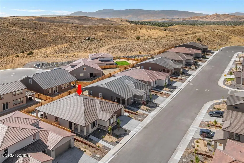775 Bale Mountain Sparks NV 89436