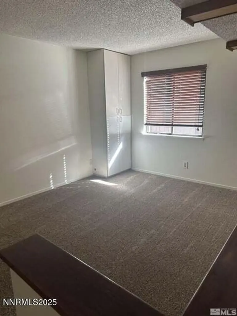 1465 Peckham Reno NV 89502