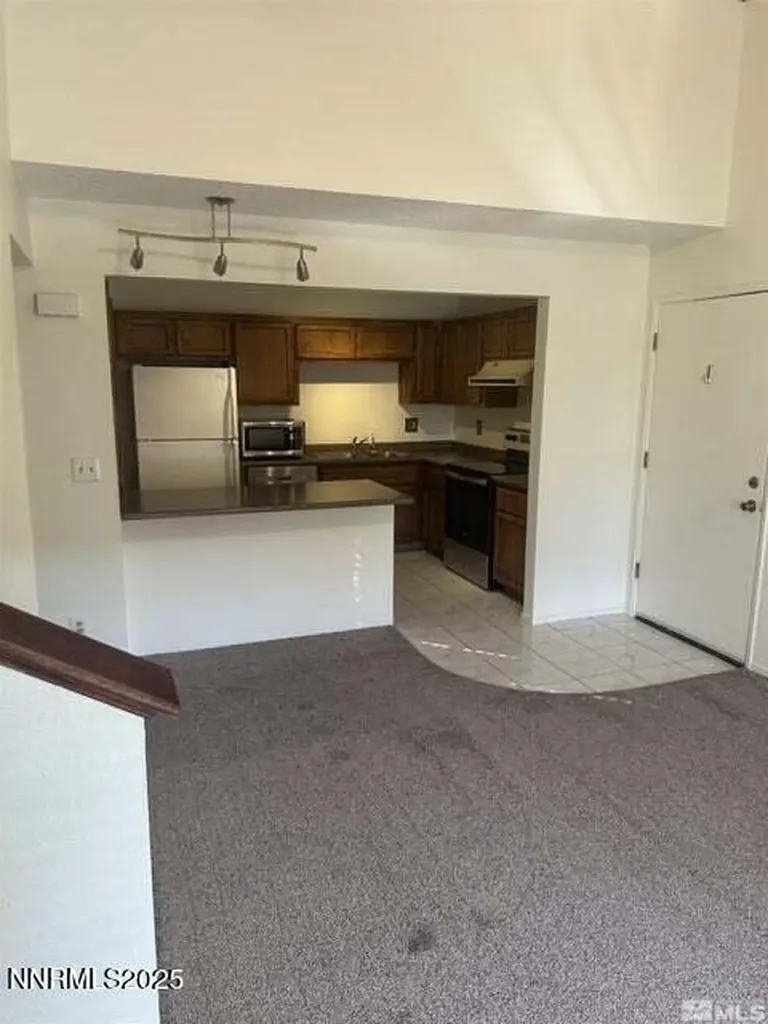 1465 Peckham Reno NV 89502
