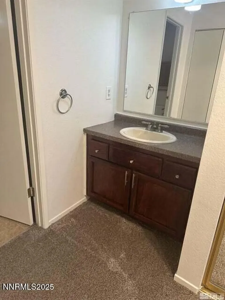 1465 Peckham Reno NV 89502