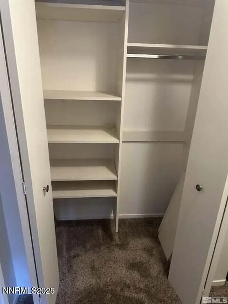 1465 Peckham Reno NV 89502
