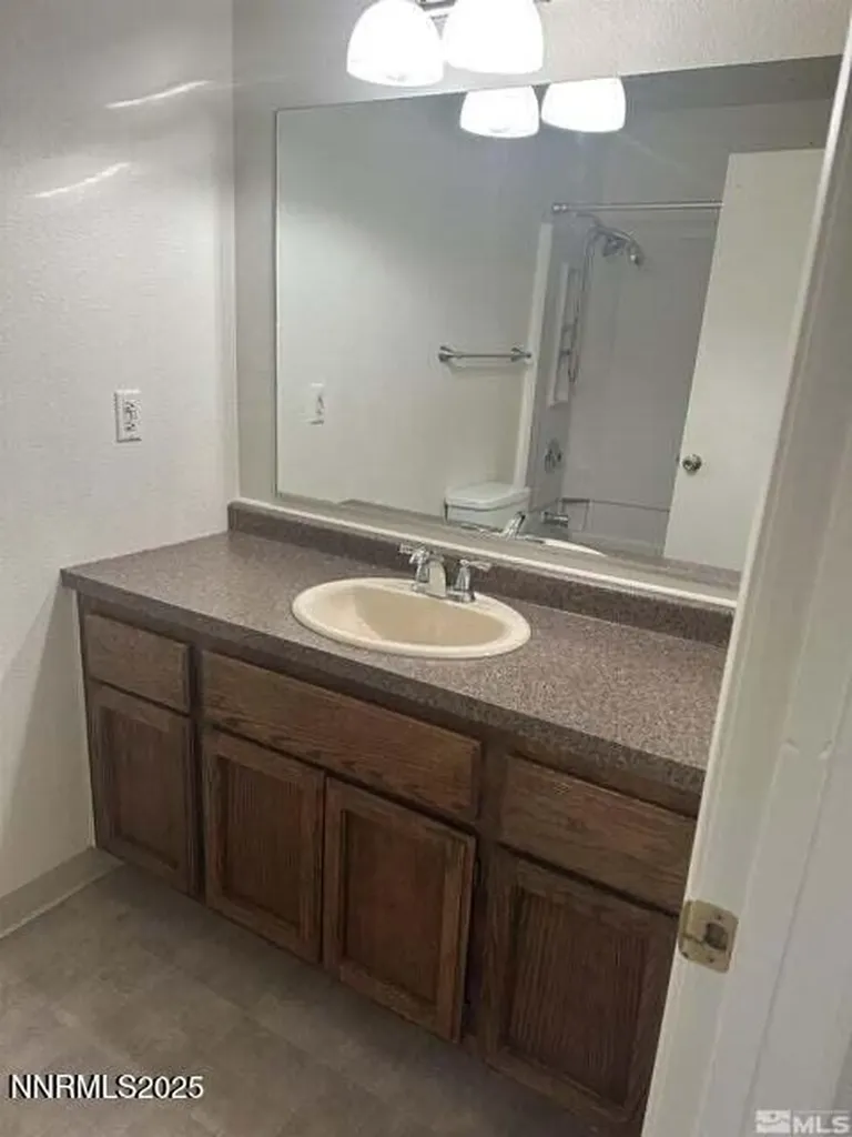 1465 Peckham Reno NV 89502