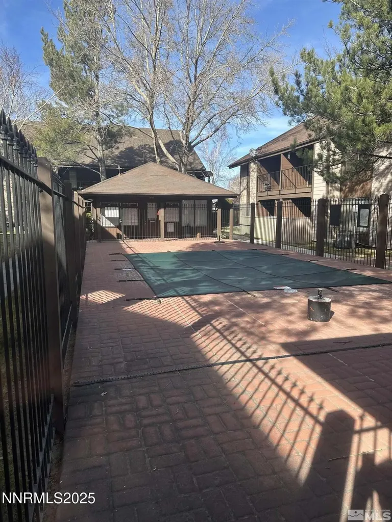 1465 Peckham Reno NV 89502