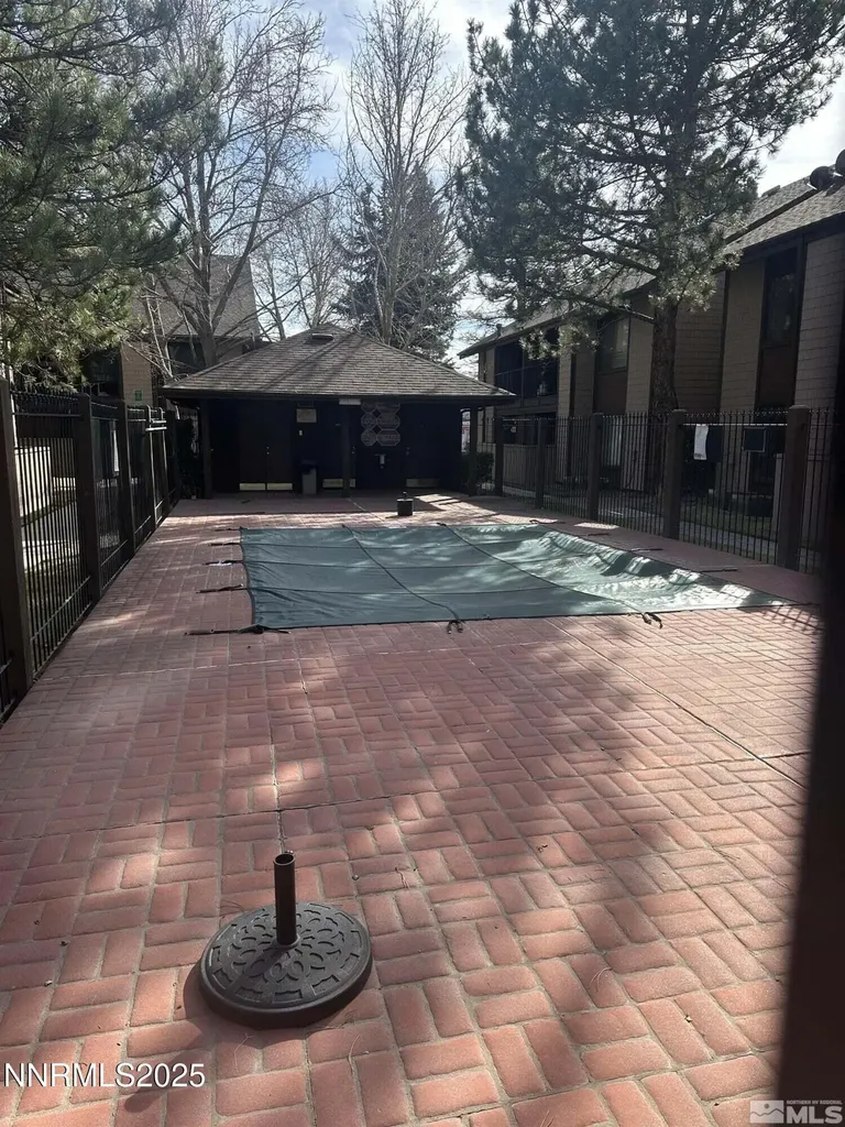 1465 Peckham Reno NV 89502