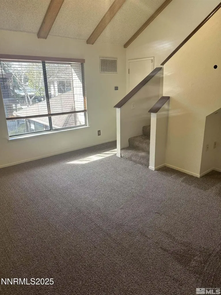 1465 Peckham Reno NV 89502