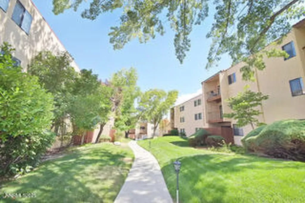 2750 Plumas Reno NV 89509