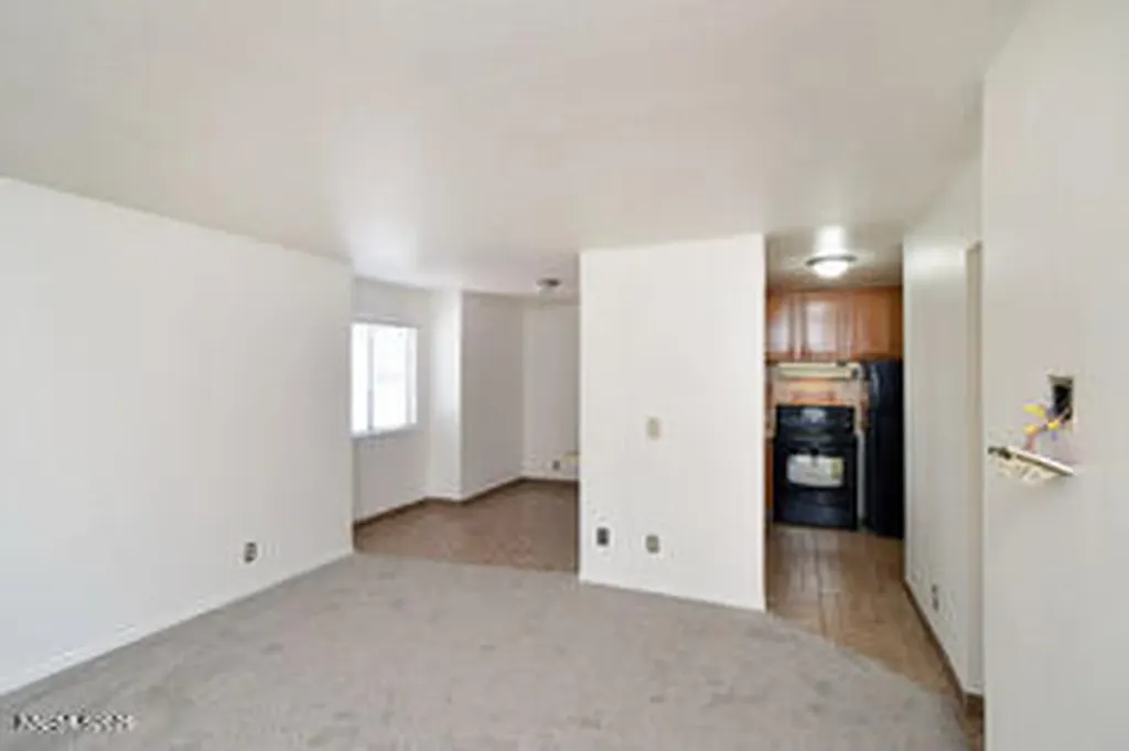 2750 Plumas Reno NV 89509