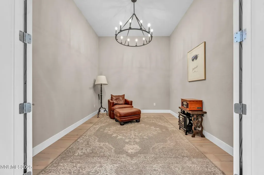 5441 Side Saddle Reno NV 89511