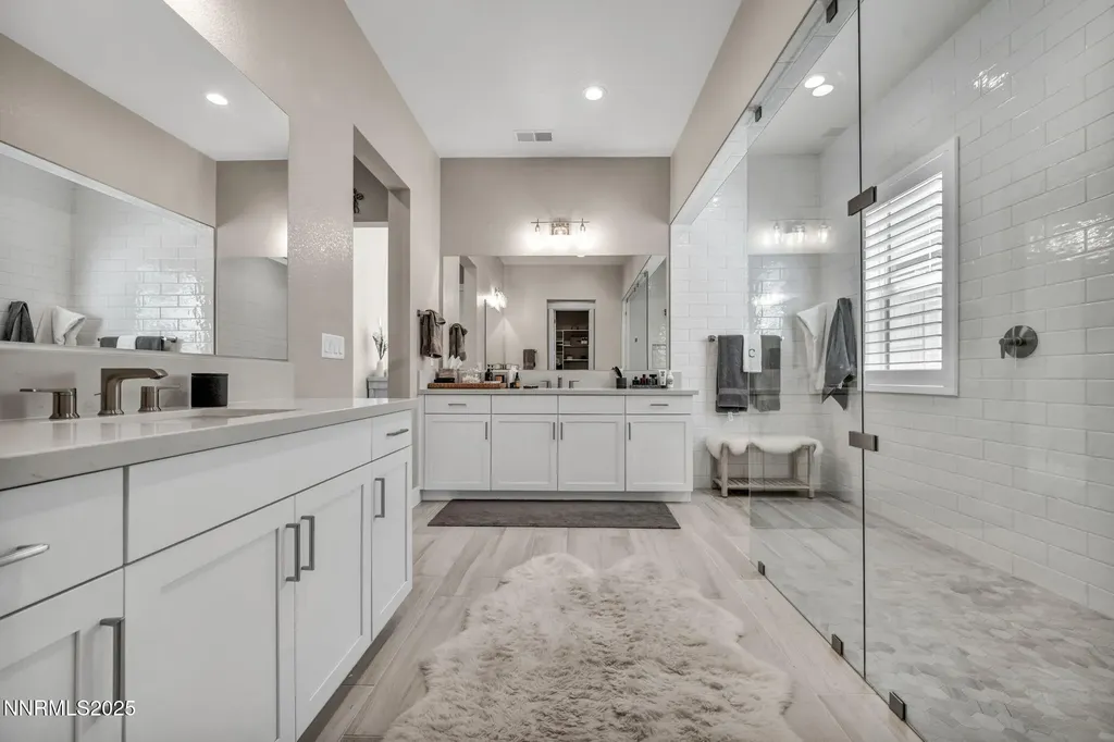5441 Side Saddle Reno NV 89511