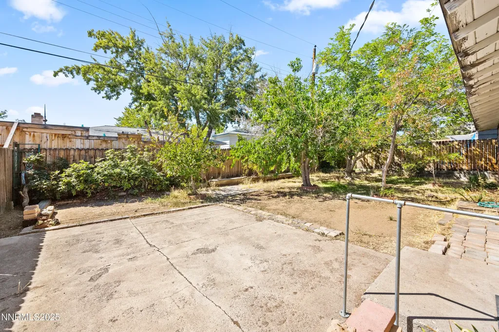3465 Yosemite Reno NV 89503