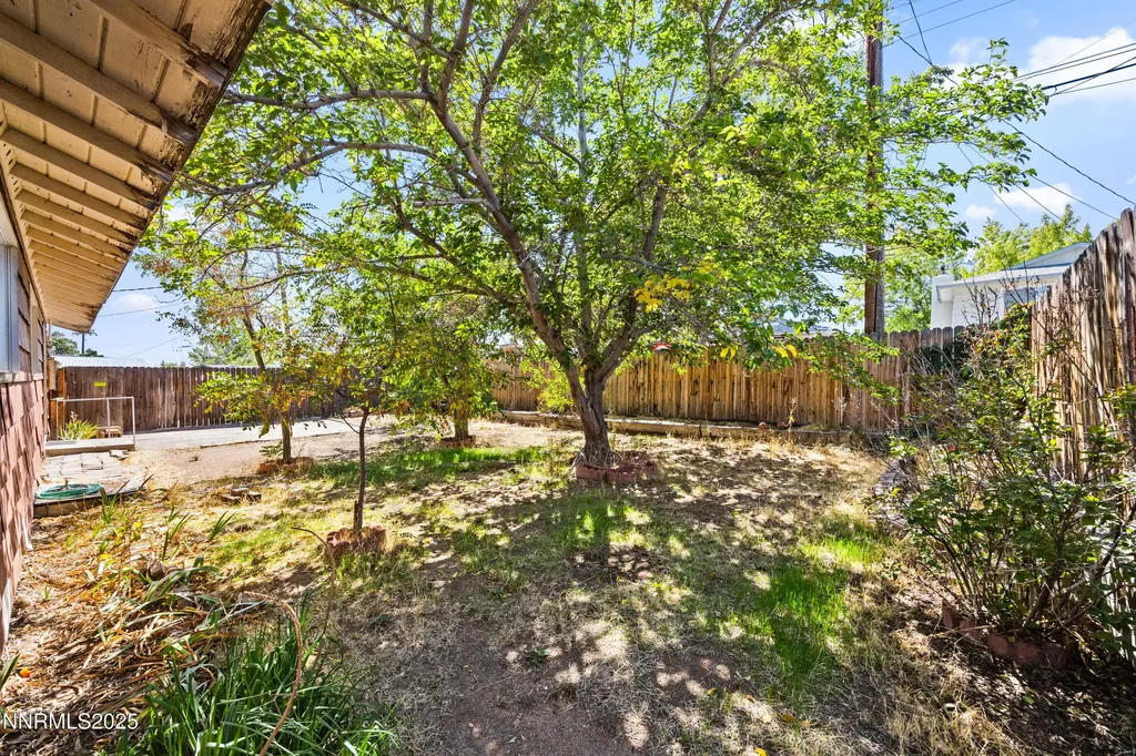 3465 Yosemite Reno NV 89503