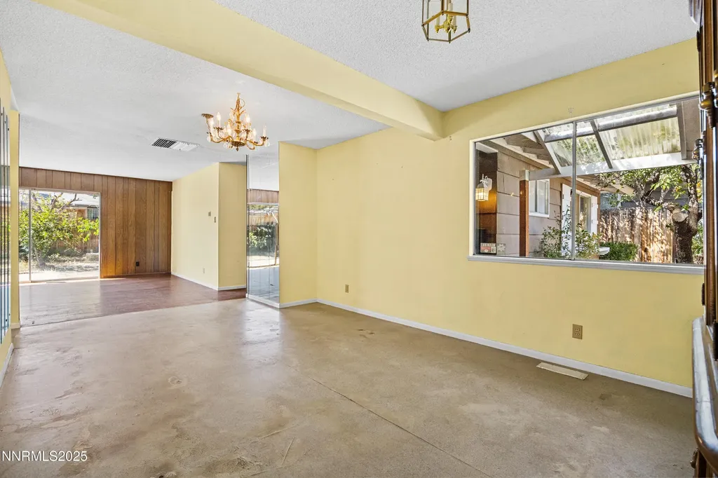 3465 Yosemite Reno NV 89503