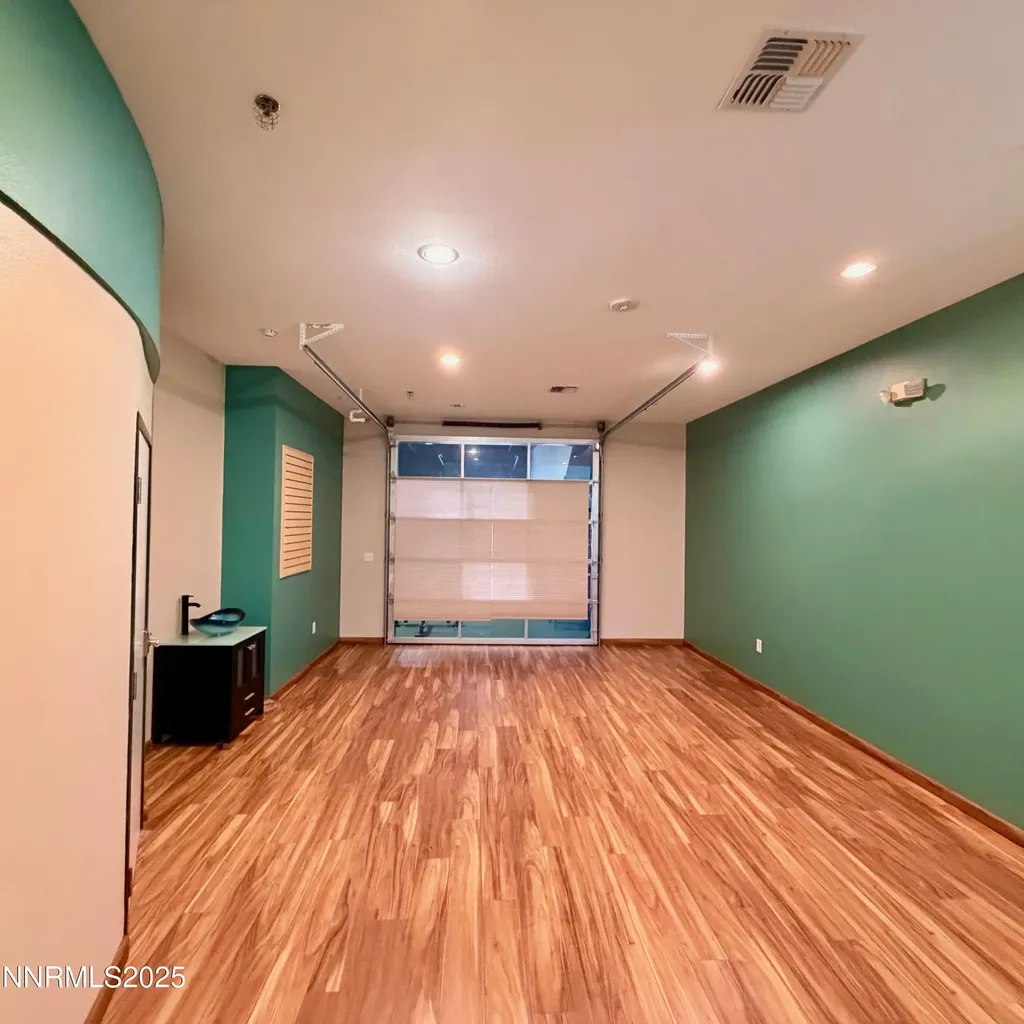 8975 Double Diamond Reno NV 89521