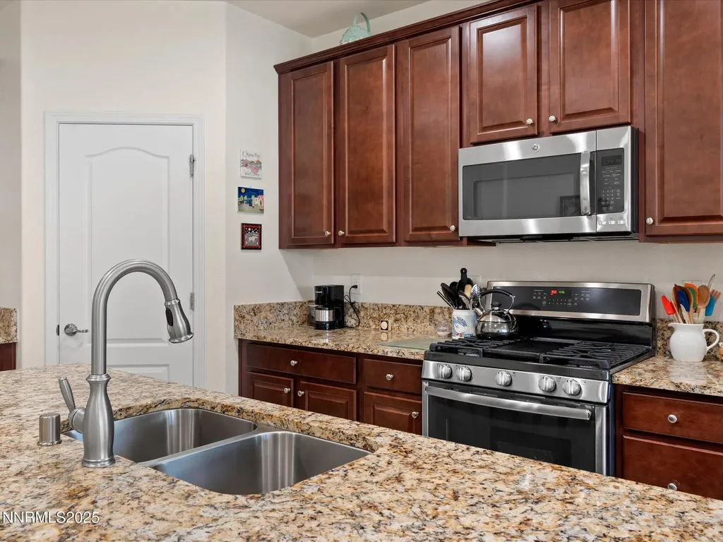 1864 Cholula Reno NV 89521