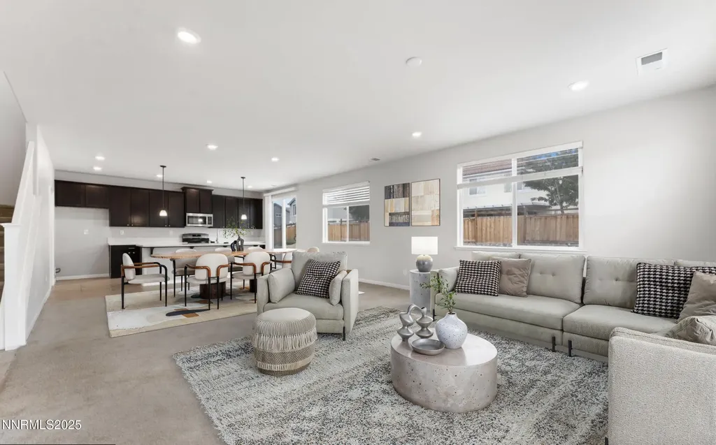 7260 Treeline Sparks NV 89436