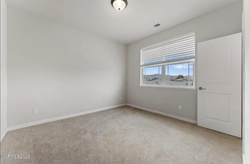 7260 Treeline Sparks NV 89436