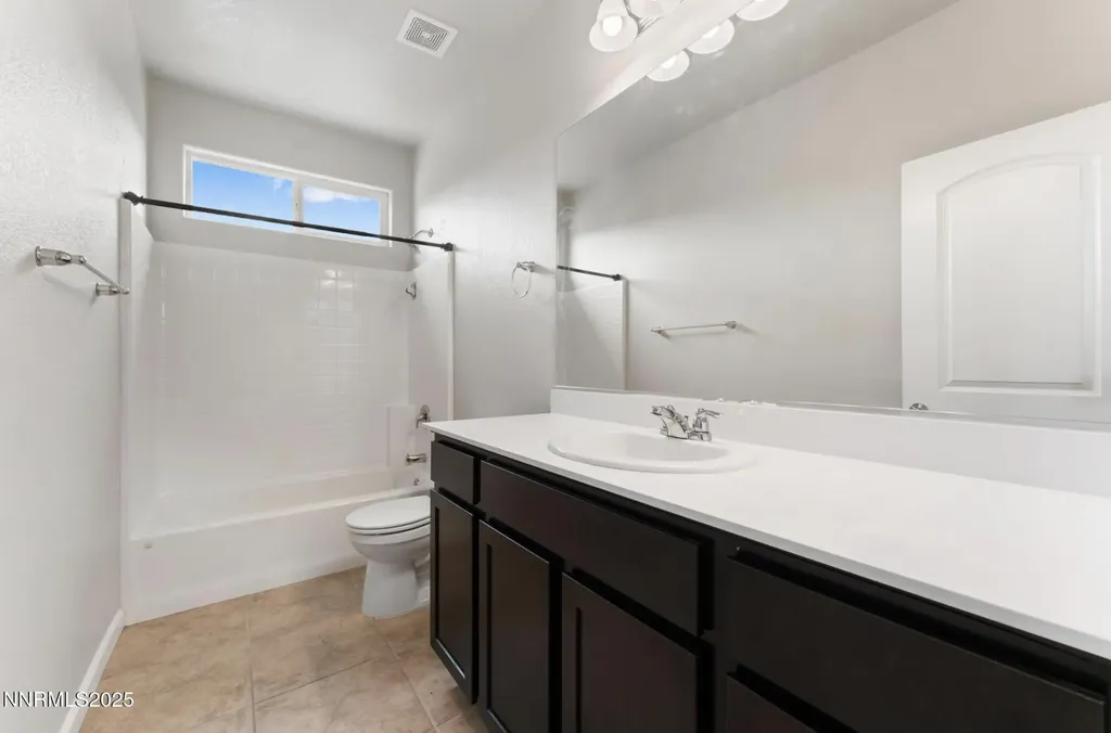 7260 Treeline Sparks NV 89436