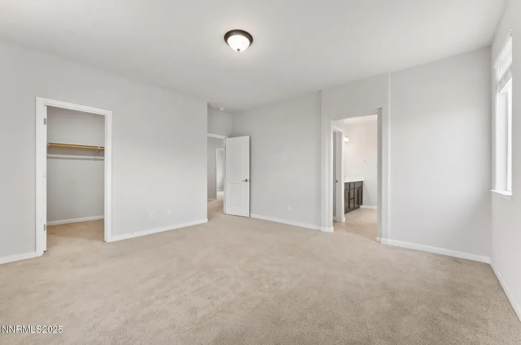 7260 Treeline Sparks NV 89436