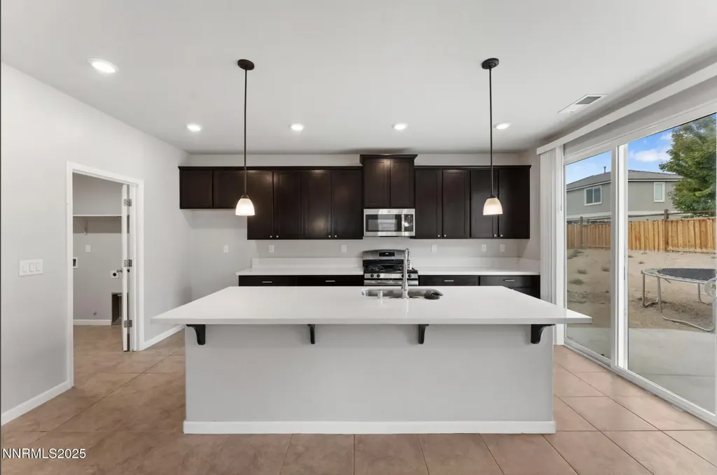7260 Treeline Sparks NV 89436