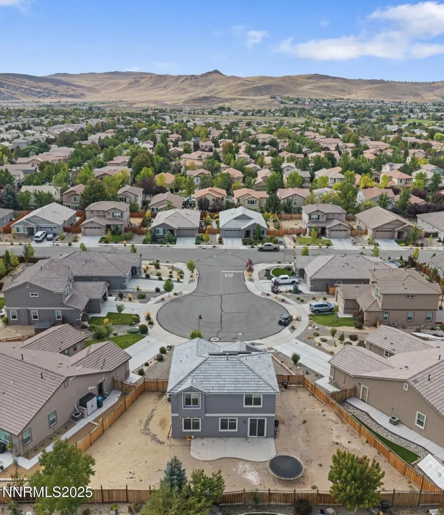 7260 Treeline Sparks NV 89436