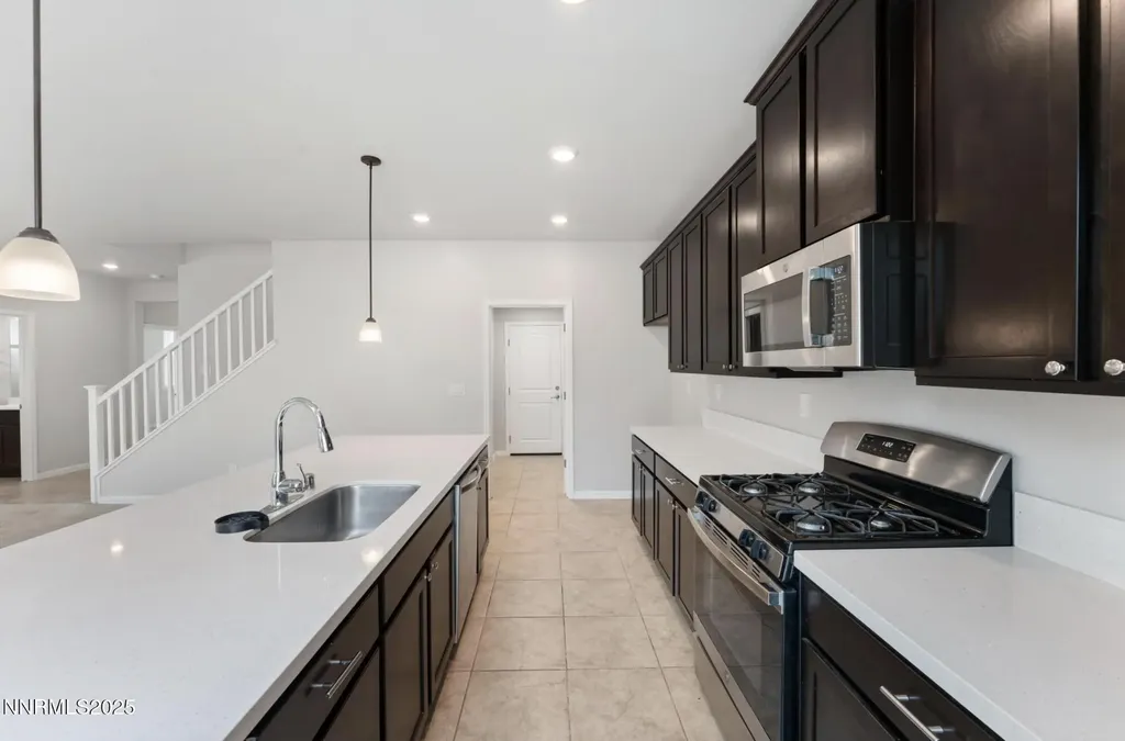 7260 Treeline Sparks NV 89436