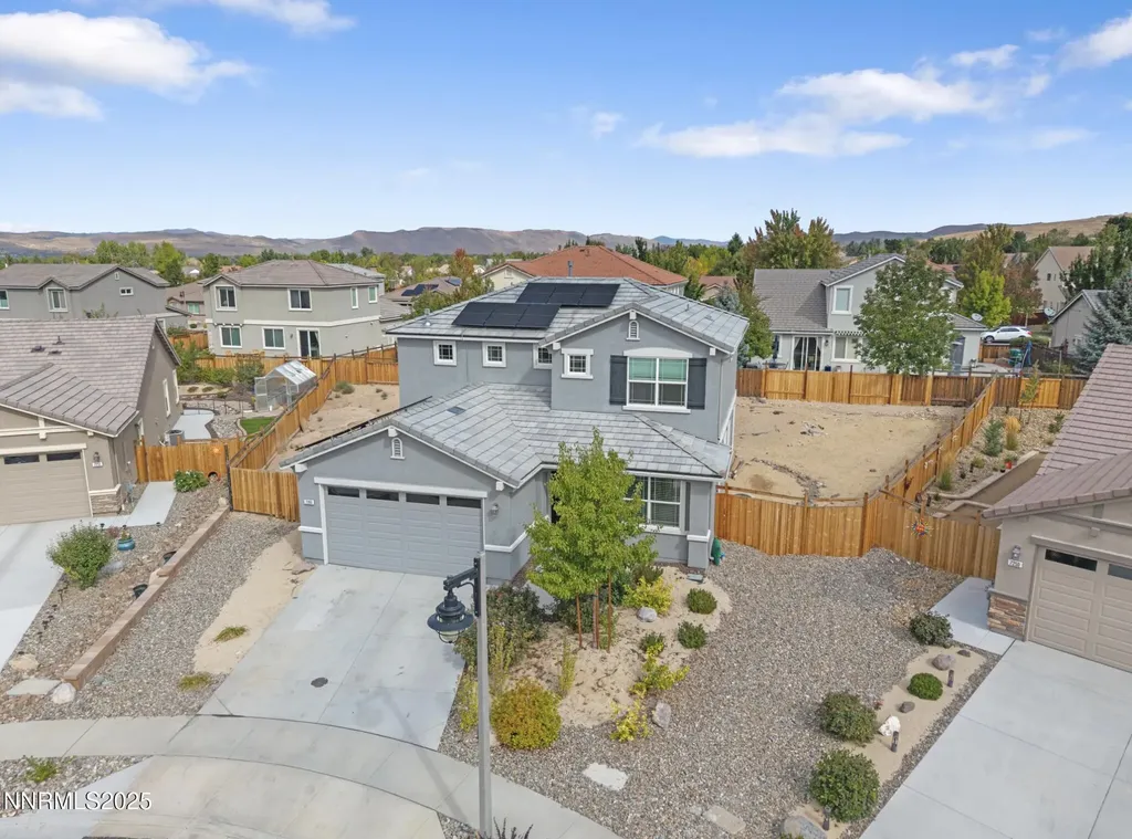 7260 Treeline Sparks NV 89436
