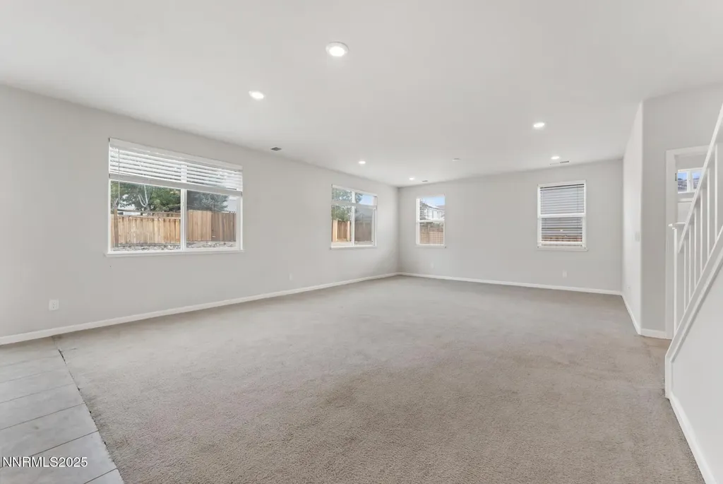 7260 Treeline Sparks NV 89436