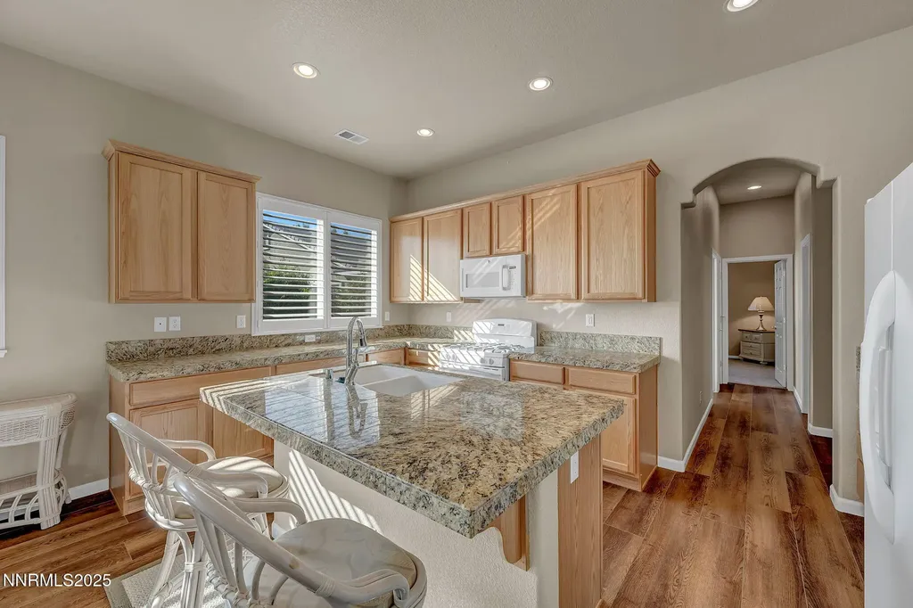 823 Gullane Dayton NV 89403