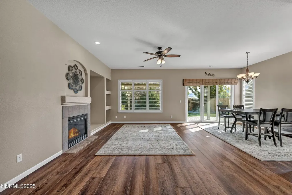 823 Gullane Dayton NV 89403
