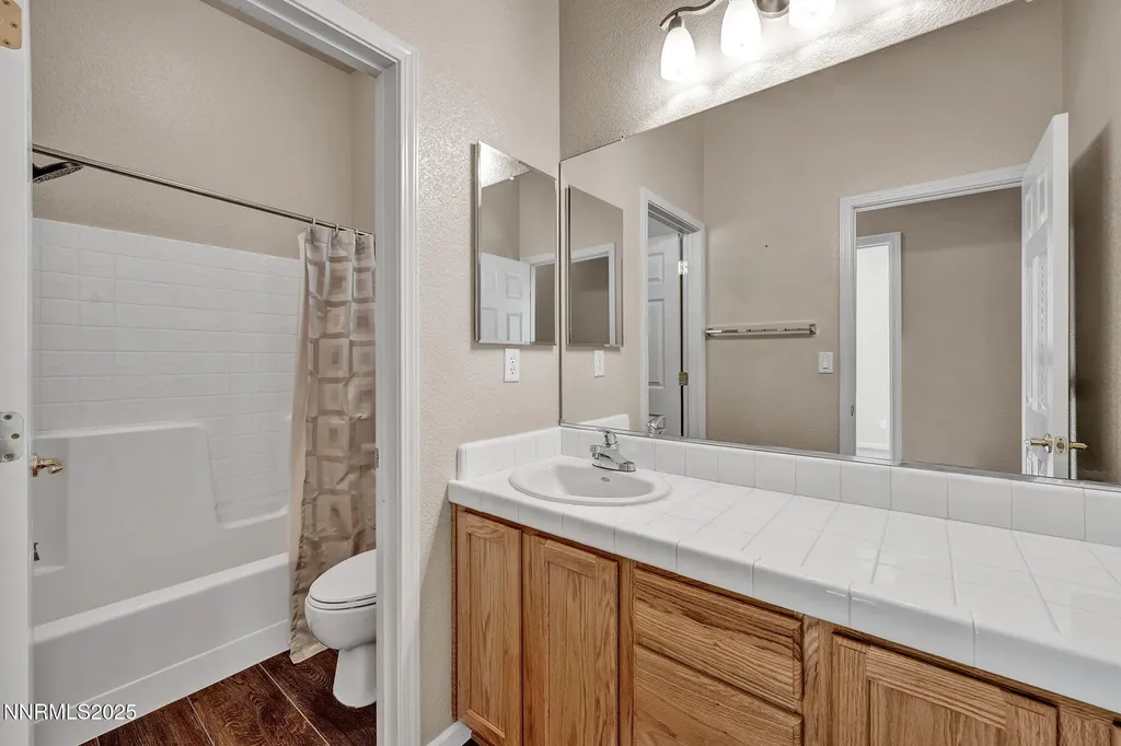 823 Gullane Dayton NV 89403