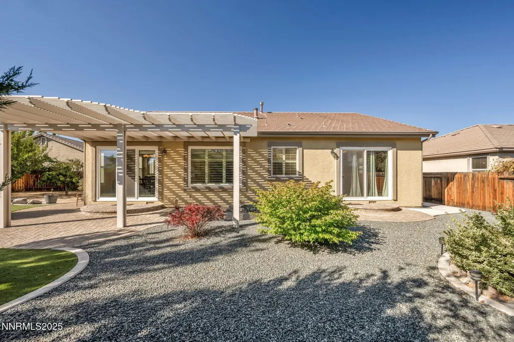 823 Gullane Dayton NV 89403