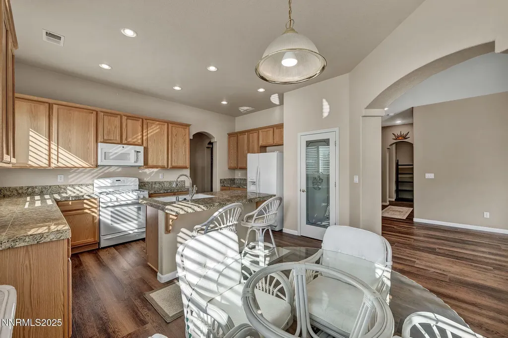823 Gullane Dayton NV 89403