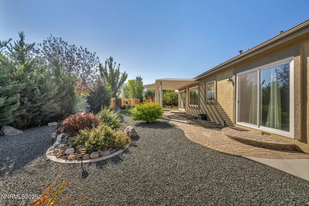 823 Gullane Dayton NV 89403