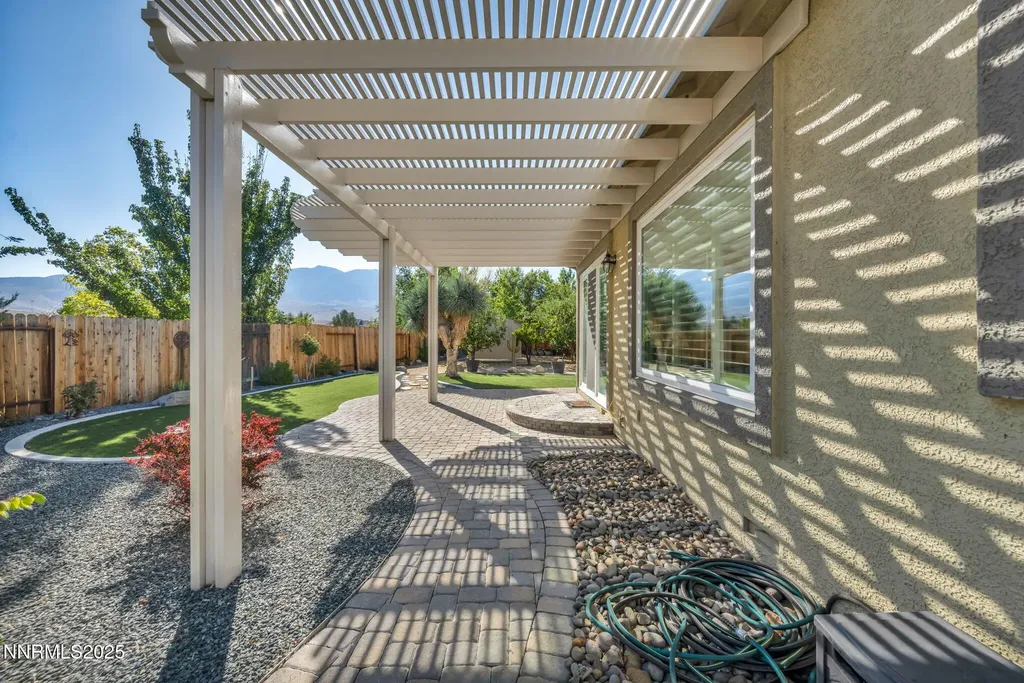 823 Gullane Dayton NV 89403
