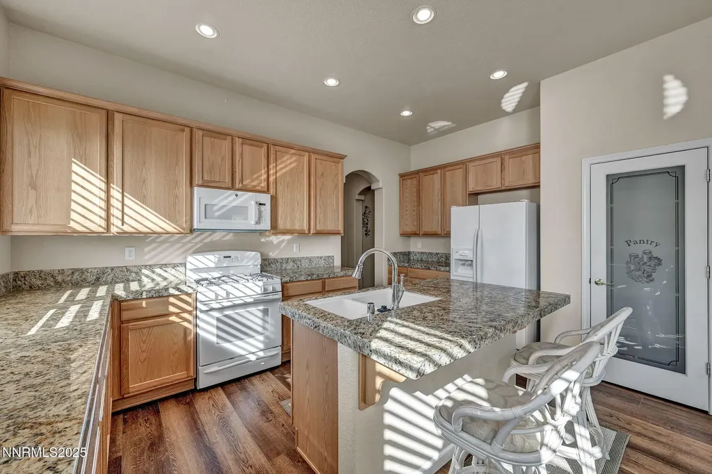 823 Gullane Dayton NV 89403